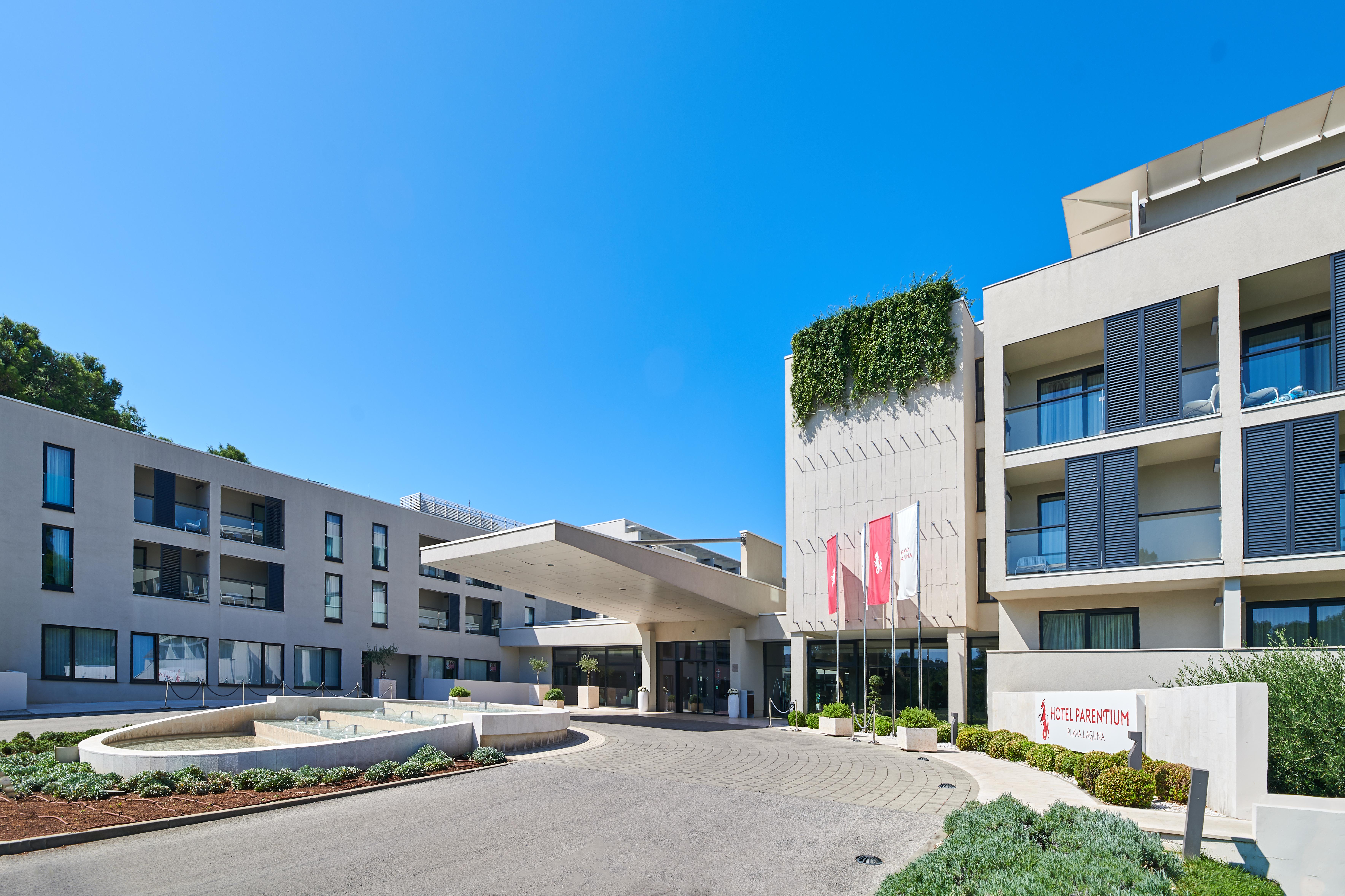 Parentium Plava Laguna Hotel 4*
